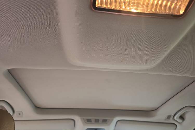 Used BMW 7 Series 2014 730Li Premium Edition Headliner