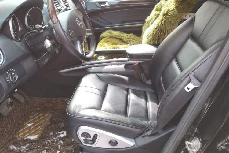 Used Mercedes-Benz M-Class 2008 ML 350 4MATIC Luxury Model Left Front Seat