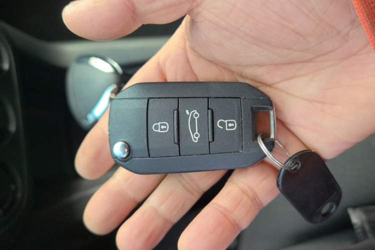 Used Citroen Elysee 2016 1.6L Automatic Fashion Model