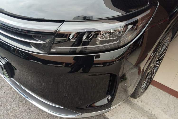 Used Hima AITO M7 2024 1.5T Intelligent Drive Rear-Drive Ultra Version 5 Seats Left Front Headlight