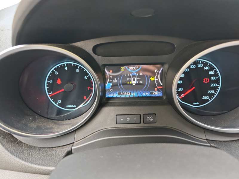 Used BYD Yuan 2017 1.5L Manual with Panoramic Sunroof — 11