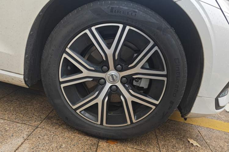 Used Volvo S60 2025 B4 Zhiyi Luxury Edition