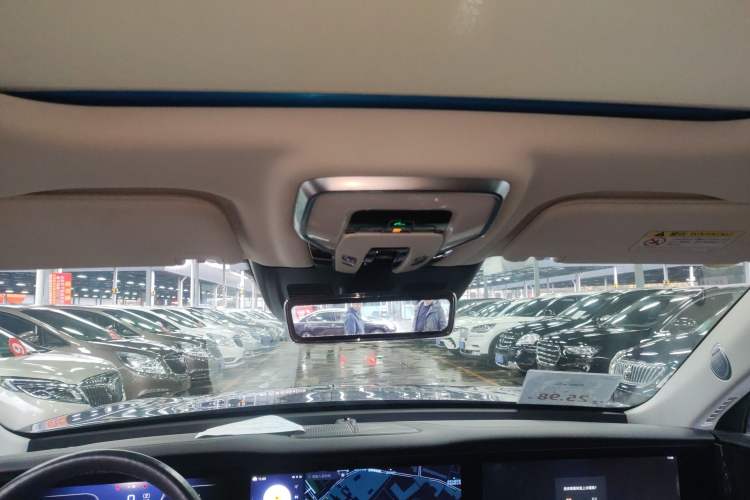 Used Hongqi E-HS9 2022 660 km Range Flagway Edition Six Seats
