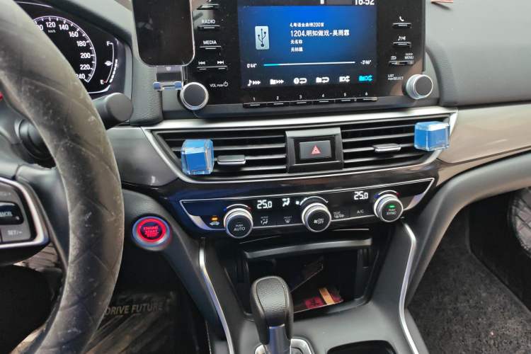 Used Honda Inspire 2019 260TURBO Elegant Edition China VI Emission Standard
