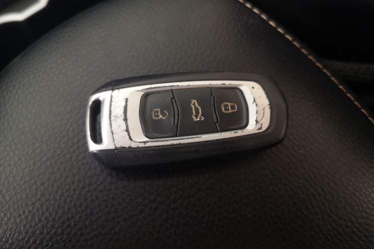 Used Geely Auto Vision X6 2016 1.3T CVT Luxury Model
