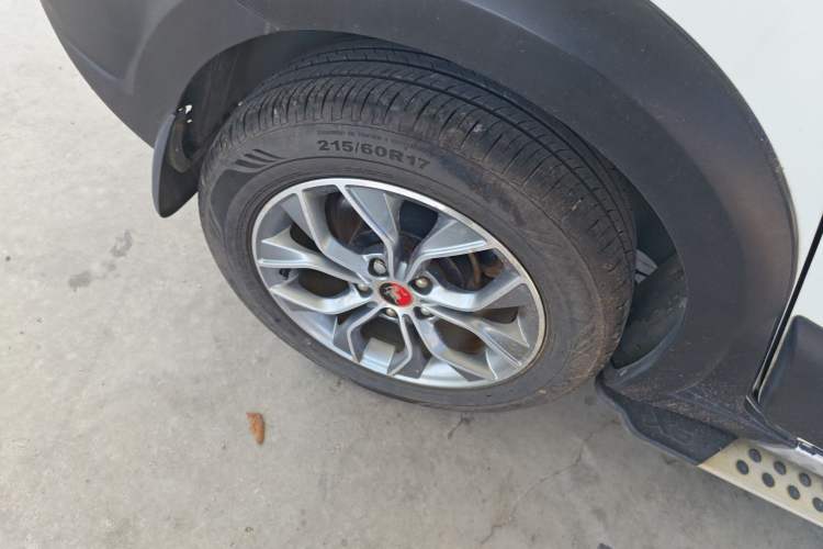 Used FORTHING Joyear X5 2016 1.6L Manual Luxury Model