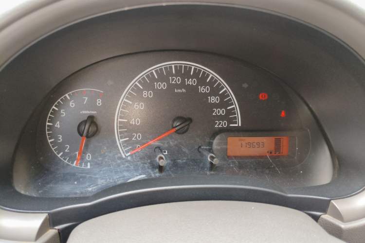 Used Nissan Sunny 2014 1.5XE Manual Elite Edition
