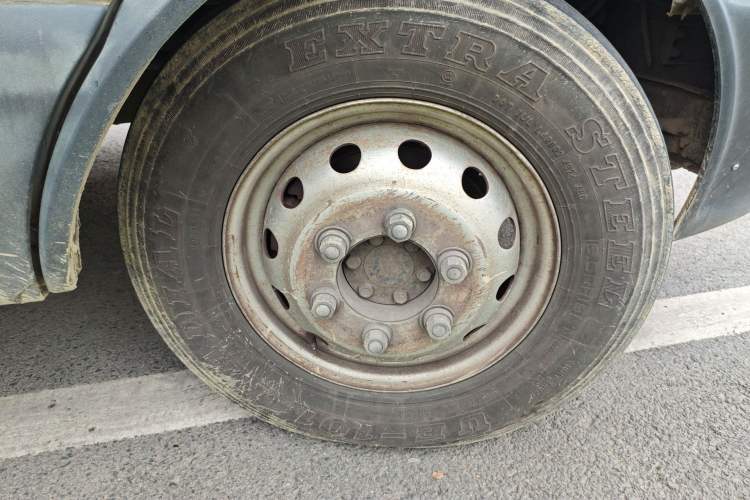 Used Iveco Power Daily  Right Front Wheel Hub