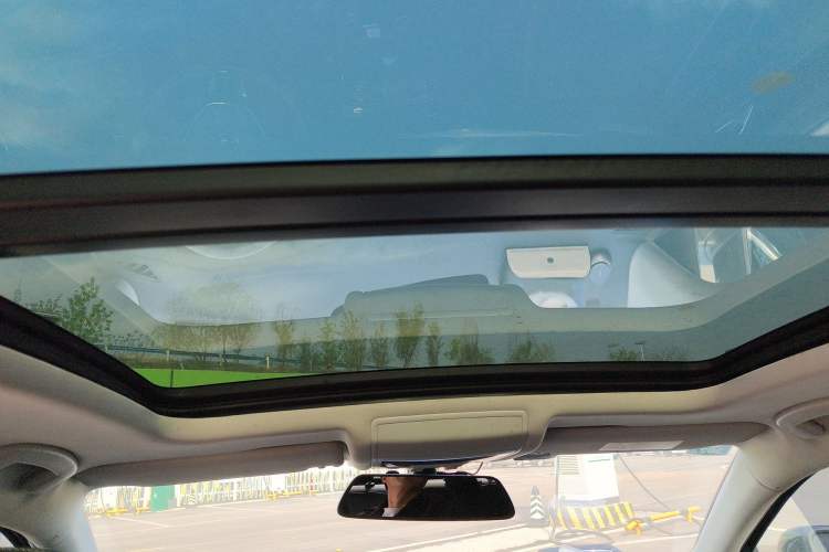 Used Volkswagen Passat 2019 330TSI Elite Edition China VI Headliner