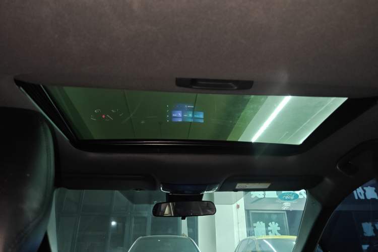 Used Toyota Levin 2021 185T CVT Luxury Edition
