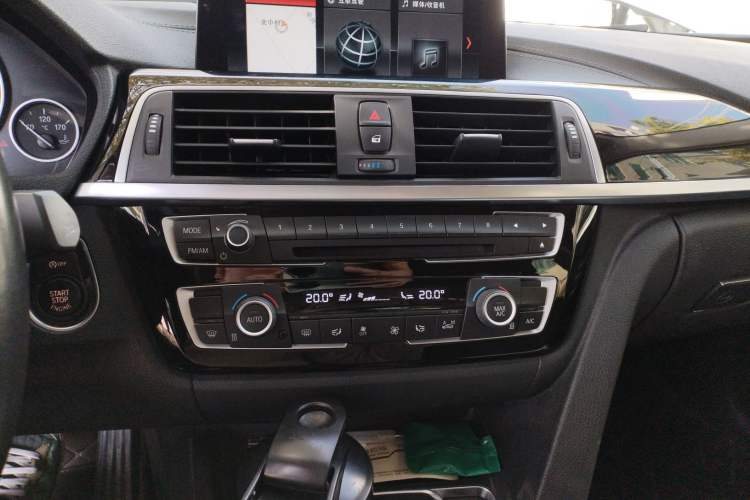 Used BMW 3 Series 2019 320Li Fashion Model
