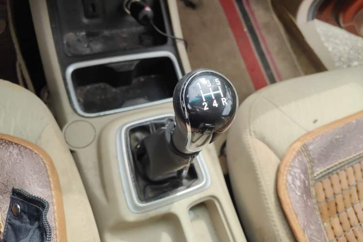 Used Jinbei 750 2015 1.5L Comfort Model Gear Lever