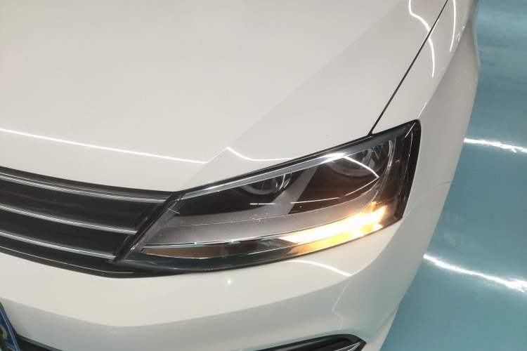 Used Volkswagen Sagitar 2018 280TSI DSG Comfort Model
