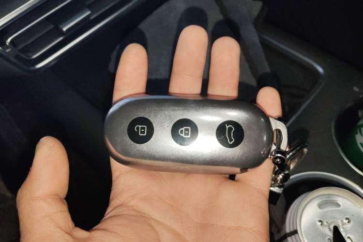 Used Li Auto L9 2022 Max model
