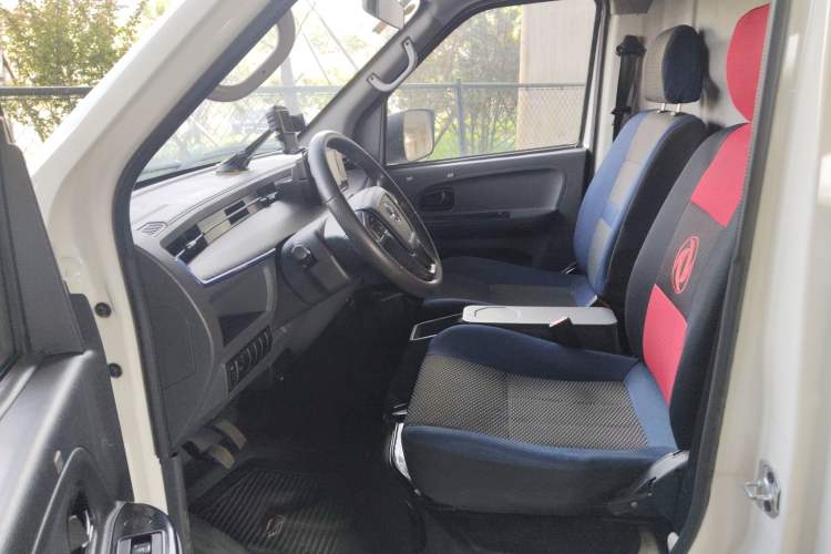 Used Dongfeng Yufeng EM27 2024 EM27L BYD CATL 41.86 kWh Left Front Seat