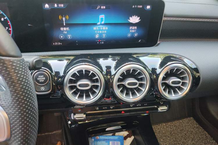 Used Mercedes-Benz A-Class 2020 Restyled A 200 L Sport Sedan Fashion Version