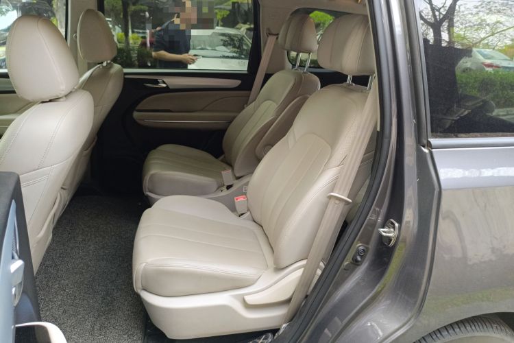 Used GAC Trumpchi M6 2021 270T DCT Prestige Edition (7 Seats) Left Rear Seat