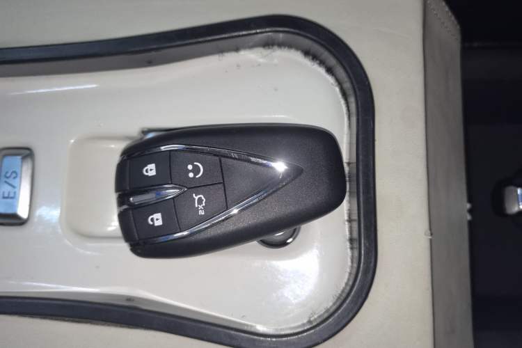 Used CHANGAN NEVO Lumin 2022 210km Sweet Edition Vehicle Key