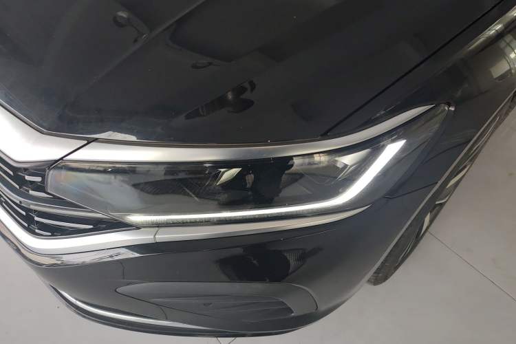 Used Volkswagen Passat 2025 Premium Version 380TSI Dragon Edition