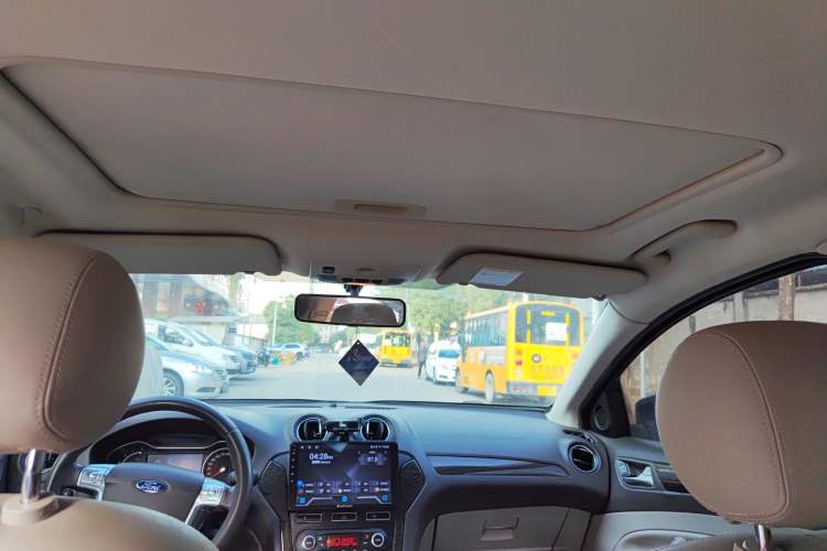 Used Ford Mondeo 2011 2.0L GTDi 200 Fashion Edition