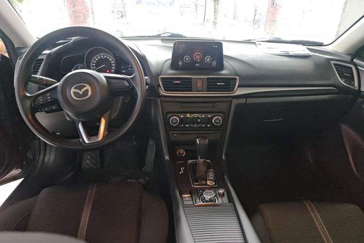 Used Mazda 3 Axela 2017 Sedan 1.5L Automatic Luxury Model Emission Standard China V Center Console