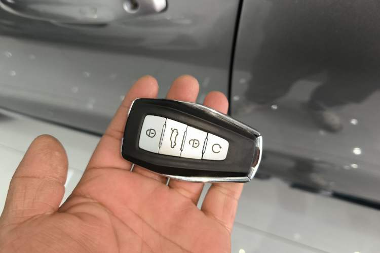 Used Geely Auto Monjaro L 2024 2.0TD High-Power Automatic Two-Wheel Drive Yunqi Version