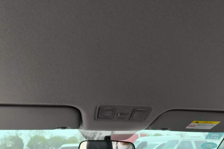 Used Hyundai Celesta 2018 1.6L Automatic GL Enjoyment Edition China VI compliant
