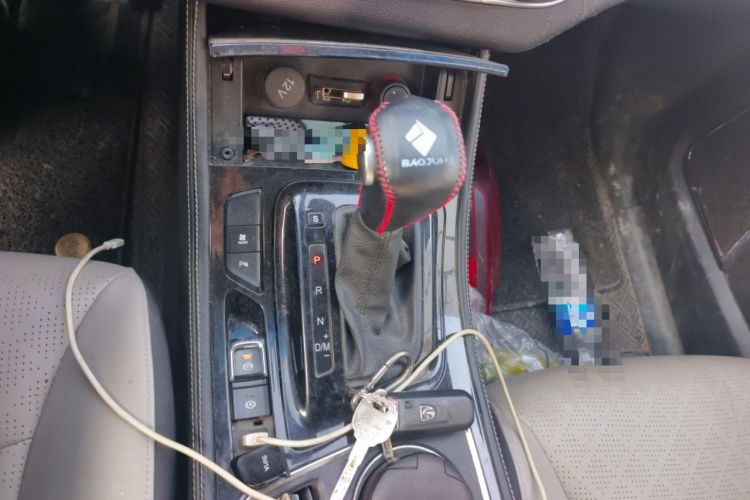 Used Baojun 730 2017 1.5T DCT Flagship Model 7 Seats China V Emission Standard