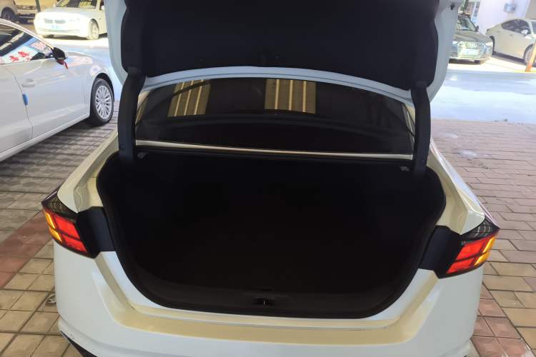 Used Nissan Teana 2021 2.0L XL Comfort Edition
