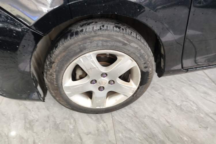 Used Toyota YARiS L Zhi Xiang 2017 1.5E CVT Dynamic Edition Left Front Wheel Hub