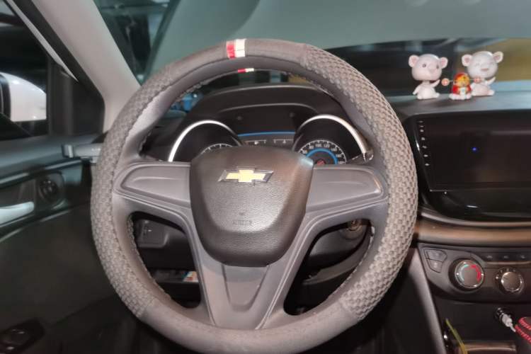 Used Chevrolet Cavalier 2019 320 Automatic Enjoyment with Sunroof Steering Wheel