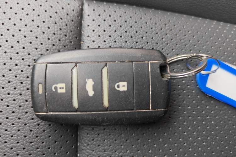 Used Changan CS75 2016 2.0L Manual Luxury Version China V Standard
