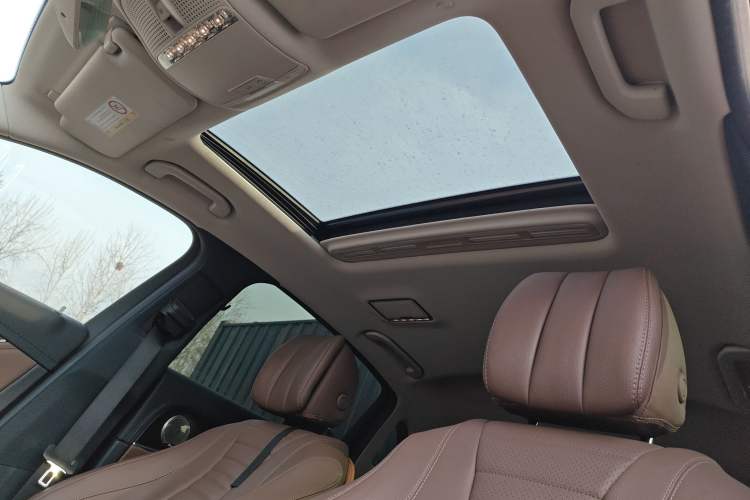 Used Mercedes-Benz E-Class 2016 E 200 L Sport Edition
