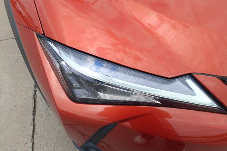 Used Lexus UX 2020 260h Explore-Cool Edition
