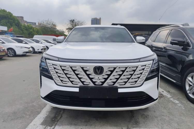 Used CHANGAN CS75 PLUS 2025 4th Generation 1.5T New Blue Whale Smart Luxury Edition
