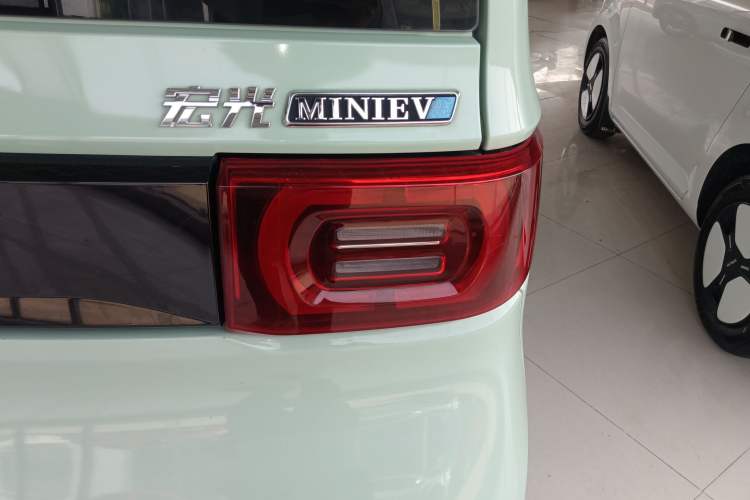 Used Wuling Hongguang MINIEV 2022 Macaron Fashion Edition Lithium-Nickel-Cobalt-Alpha-oxide

