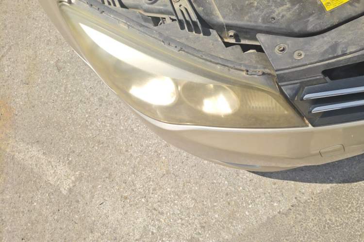 Used Roewe 350 2013 350C 1.5L Automatic Xunyue Edition
