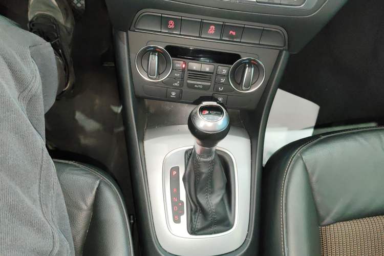 Used Audi Q3 2017 35 TFSI Fashion Model