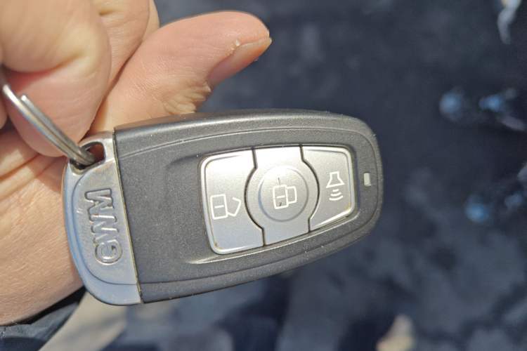 Used Haval H6 2013 Upgraded Model 1.5T Manual Two-Wheel Drive Elite Version