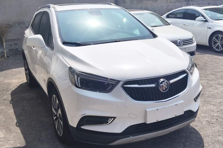 Used Buick Encore 2016 18T Automatic Two-Wheel Drive Urban Elite Model Front Right 45 Deg