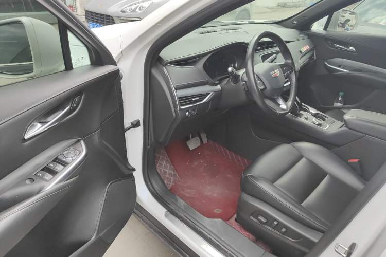 Used Cadillac XT4 2020 28T Two-Wheel-Drive Leading Version Driver Seat