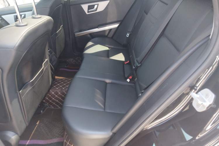 Used Mercedes-Benz GLK-Class 2014 GLK 260 4MATIC Dynamic Model Left Rear Seat