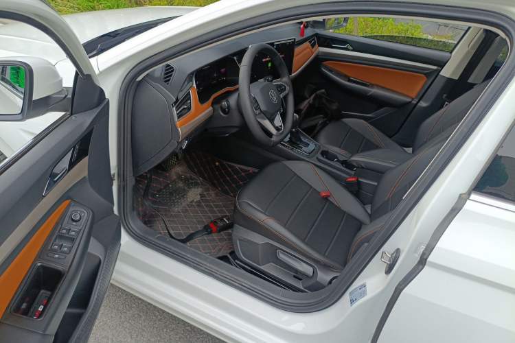 Used Volkswagen Bora 2024 280TSI DSG Comfort Edition Driver Seat