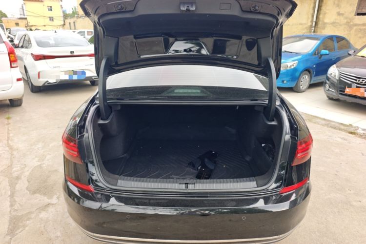 Used Volkswagen Passat 2021 330TSI Elite Edition Trunk