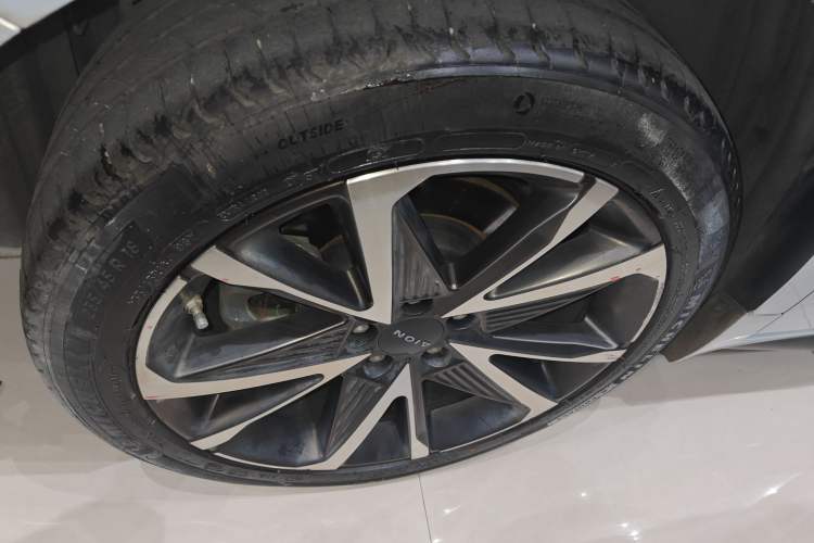 Used AION S Plus 2022 70 Intelligent Driving Edition Right Rear Wheel Hub