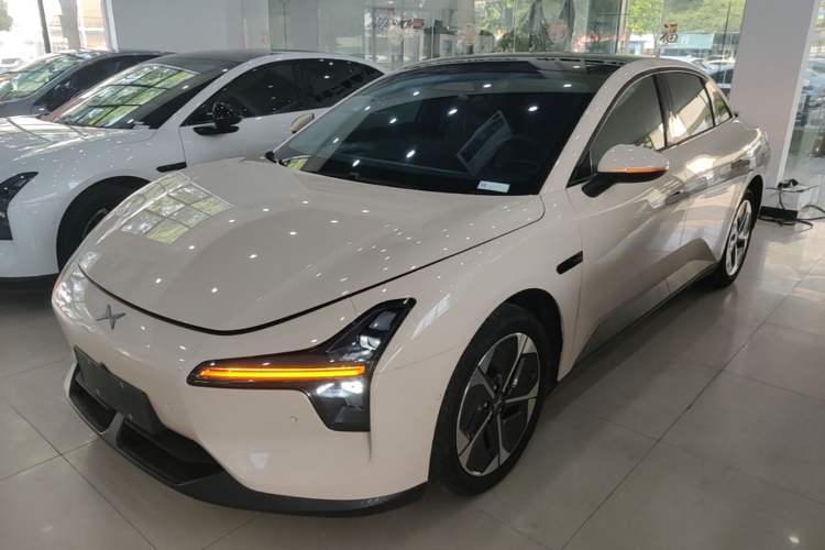 Used XPeng MONA M03 2024 620 with Ultra-Long Range