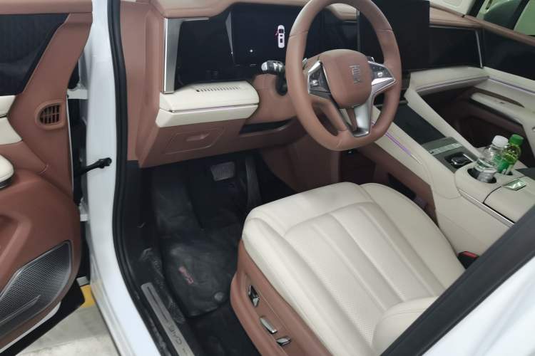 Used BYD Xia 2025 DM-i 1.5T 180km Excellence Model