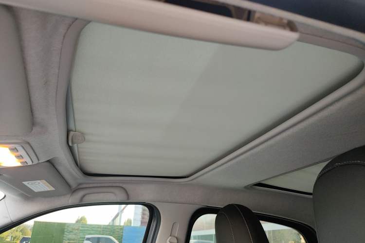 Used smart forfour 2018 0.9T 66 kW Pioneer Edition