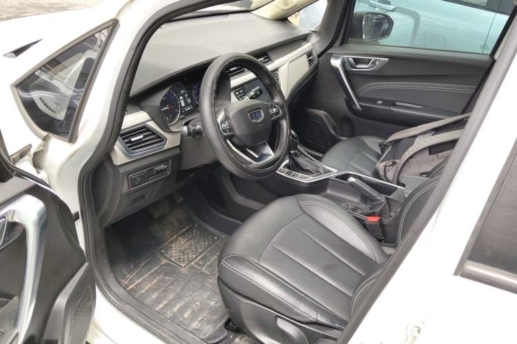 Used Geely Auto Vision X3 2020 1.5L CVT Luxury Model Driver Seat