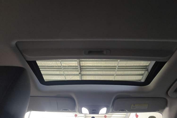 Used Dongfeng Aeolus Yixuan 2021 230T Automatic Chasing Shadow Edition
